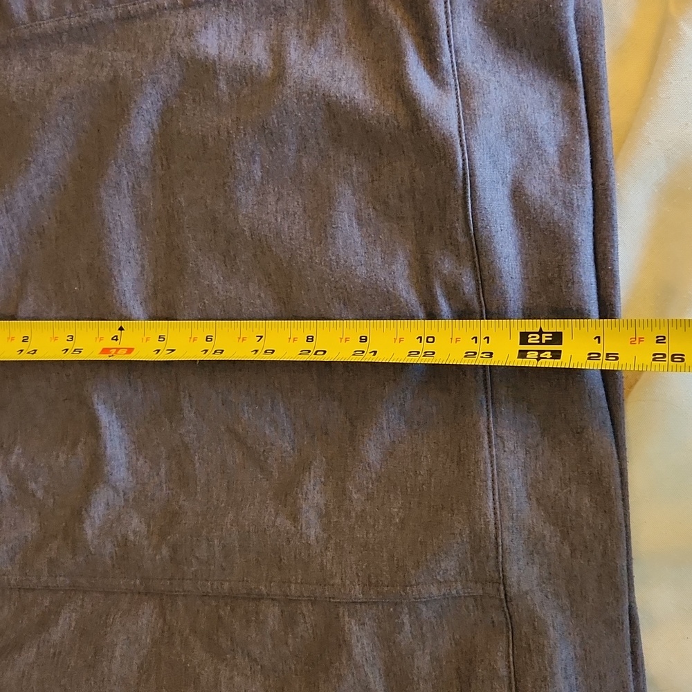 Fabletics Long Sleeve Pull Over Light Weight Top - image 5